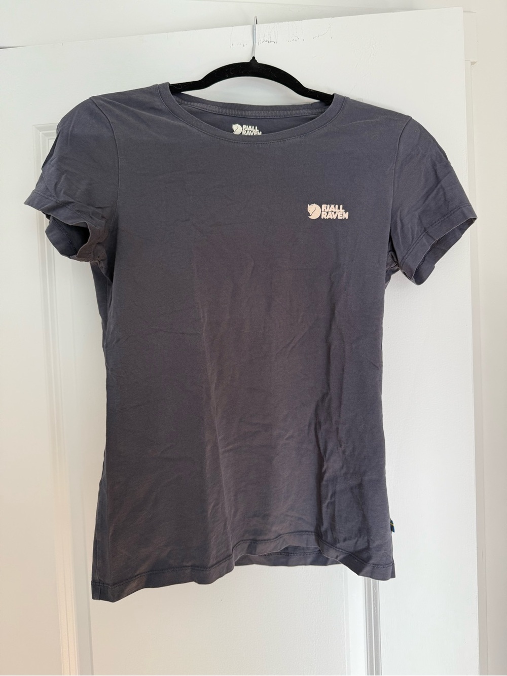 Fjallraven Women's Short Sleeve Logo Tee in Slate